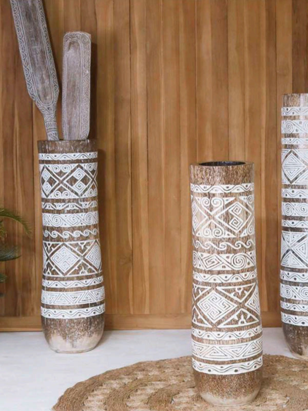 Carving Vase In Coconut